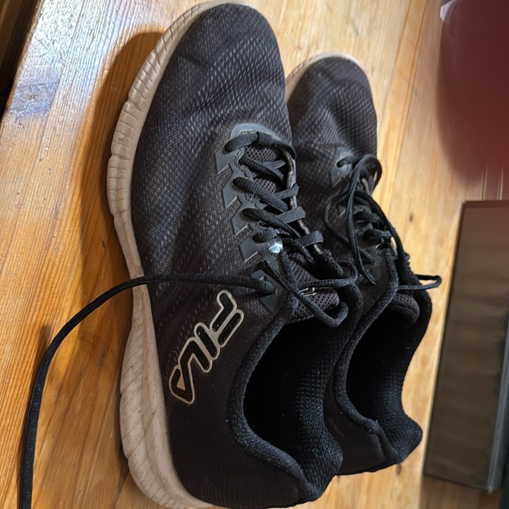 FILA Men’s running shoes